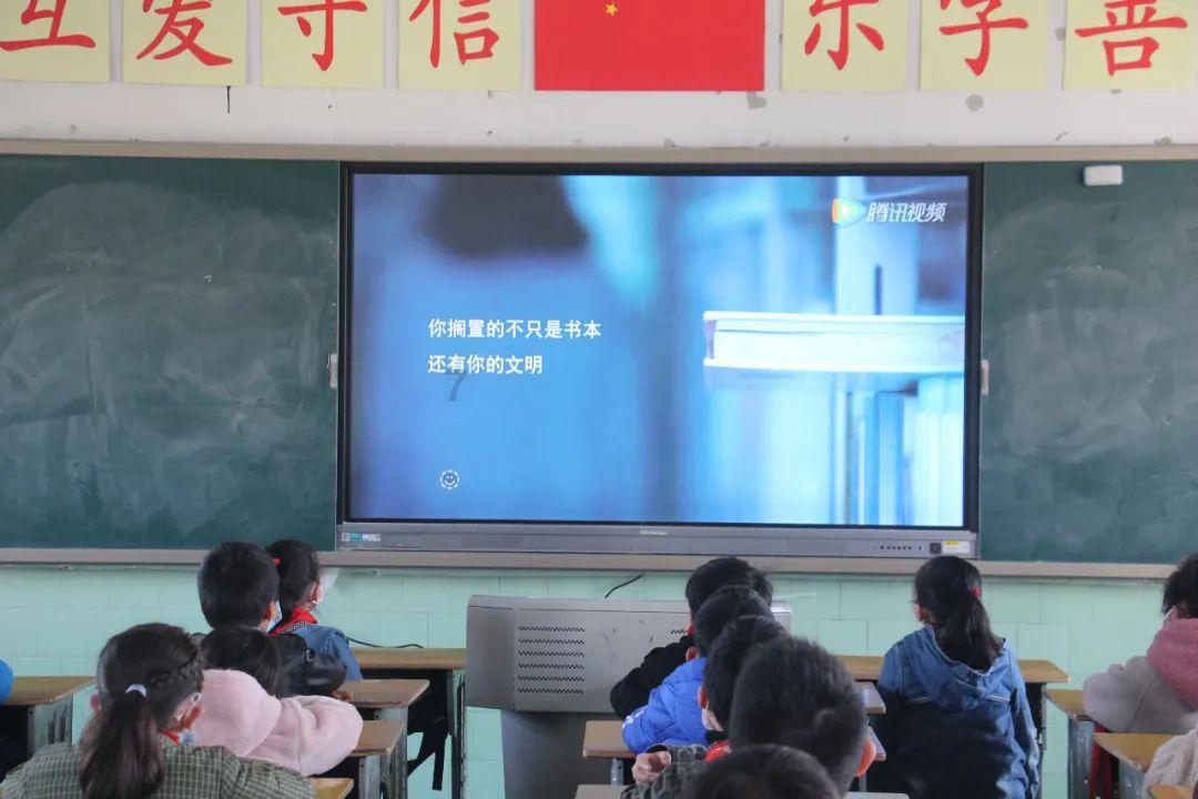 联合国发行中国农历龙年邮票版张
